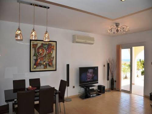 Sunrise Frontline Villas Sotira  Bagian luar foto